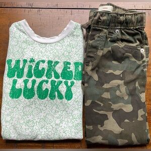 •GUC•Tommy Bahama ‘Wicked Lucky’ Graphic Tee + Levi’s Camouflage Joggers